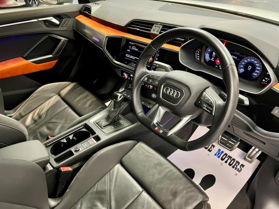 Q3 45 TFSI Quattro S Line - Image 3